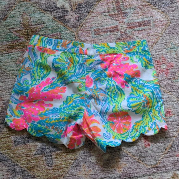 Lilly Pulitzer | Buttercup Shorts | EUC - Picture 5 of 5